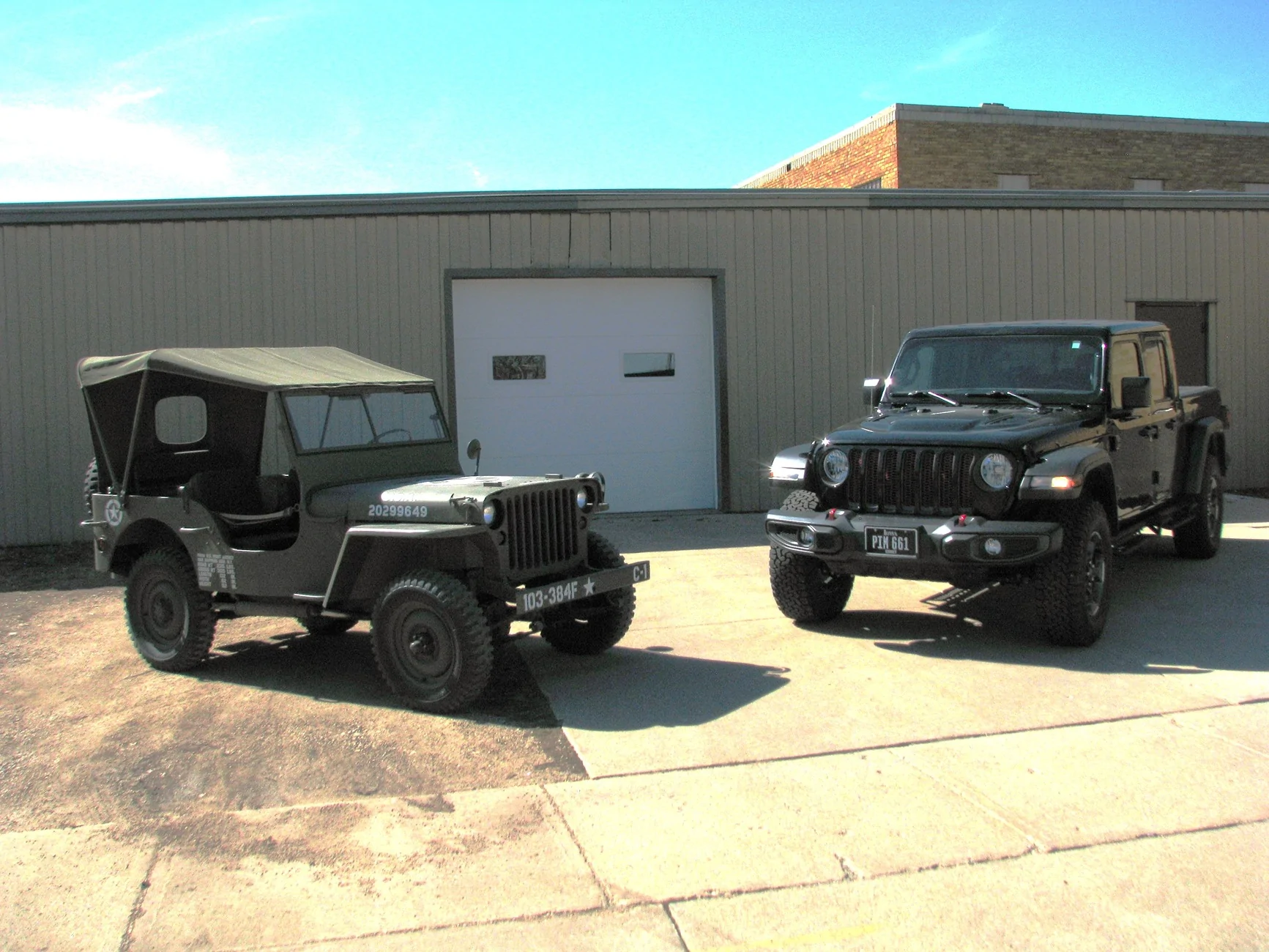 Jeep Gladiator BLACK Gladiator JT Club IMG_4927