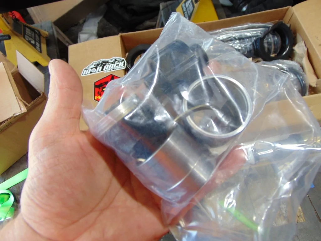 Jeep Gladiator 2022 AEV Gladiator Rubicon build DSC03459 (Medium)