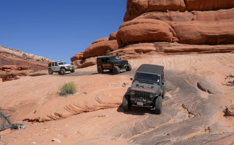 Jeep Gladiator 2026 Easter Jeep Safari X Wolfbox! Did You Take Your Adventure? Visit our booth! (Photo-loaded) 20260401-100953