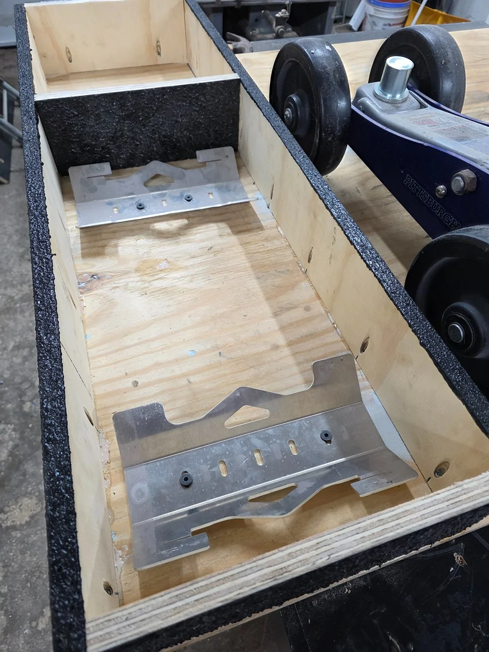 Jeep Gladiator Sarge Green Build Thread, 42s (2025) max tow... overland etc 20260331_170808