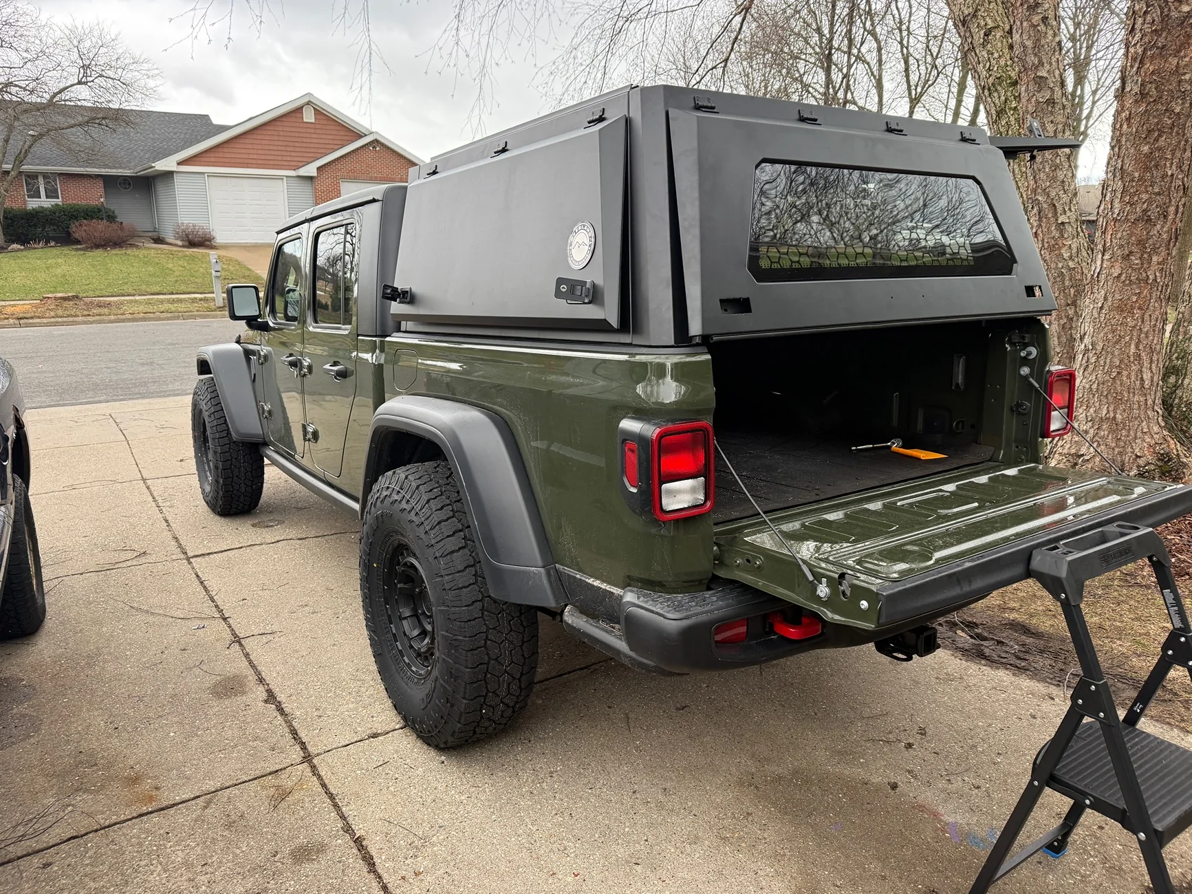 Jeep Gladiator Clover - Rubicon Built for Weekend Adventures and Daily Driver IMG_8569