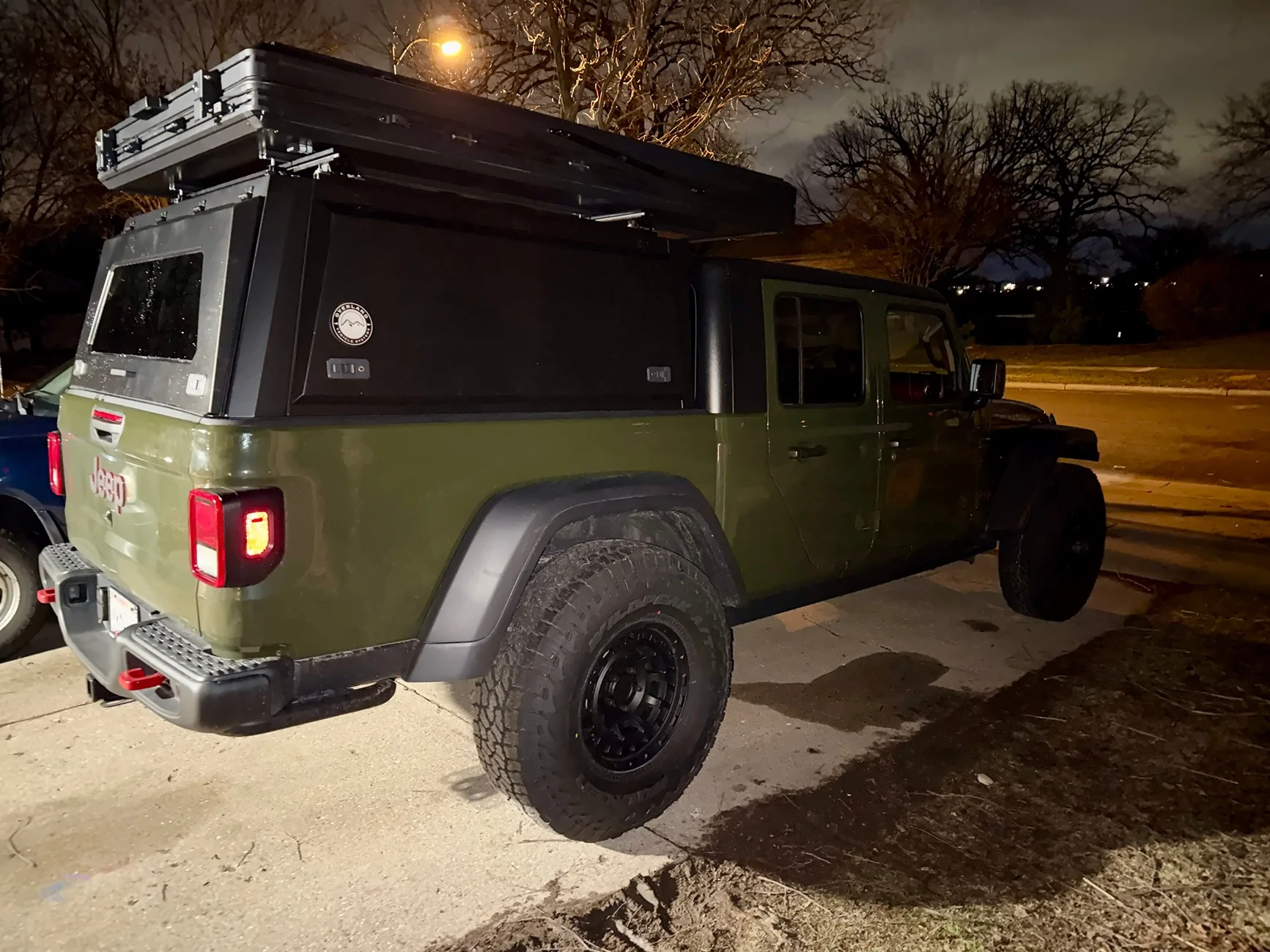 Jeep Gladiator Clover - Rubicon Built for Weekend Adventures and Daily Driver IMG_8575