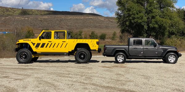 Jeep Gladiator Full Size Gladiator? rs=w:600,h:300,cg:true