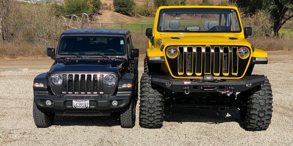Jeep Gladiator Full Size Gladiator? rs=w:600,h:300,cg:true
