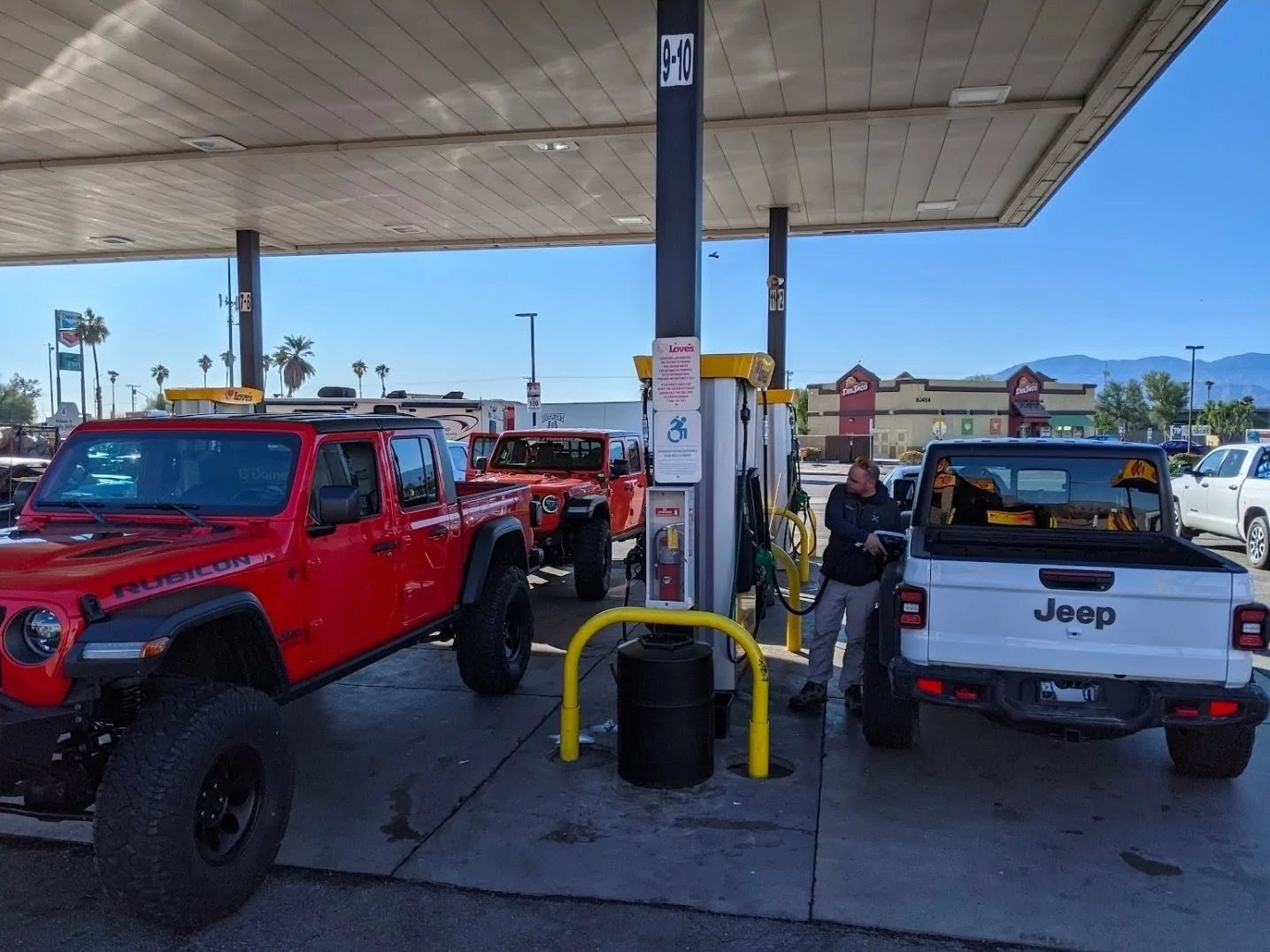 Jeep Gladiator Is 4.5' Evo lift kit worth it? 1000031443