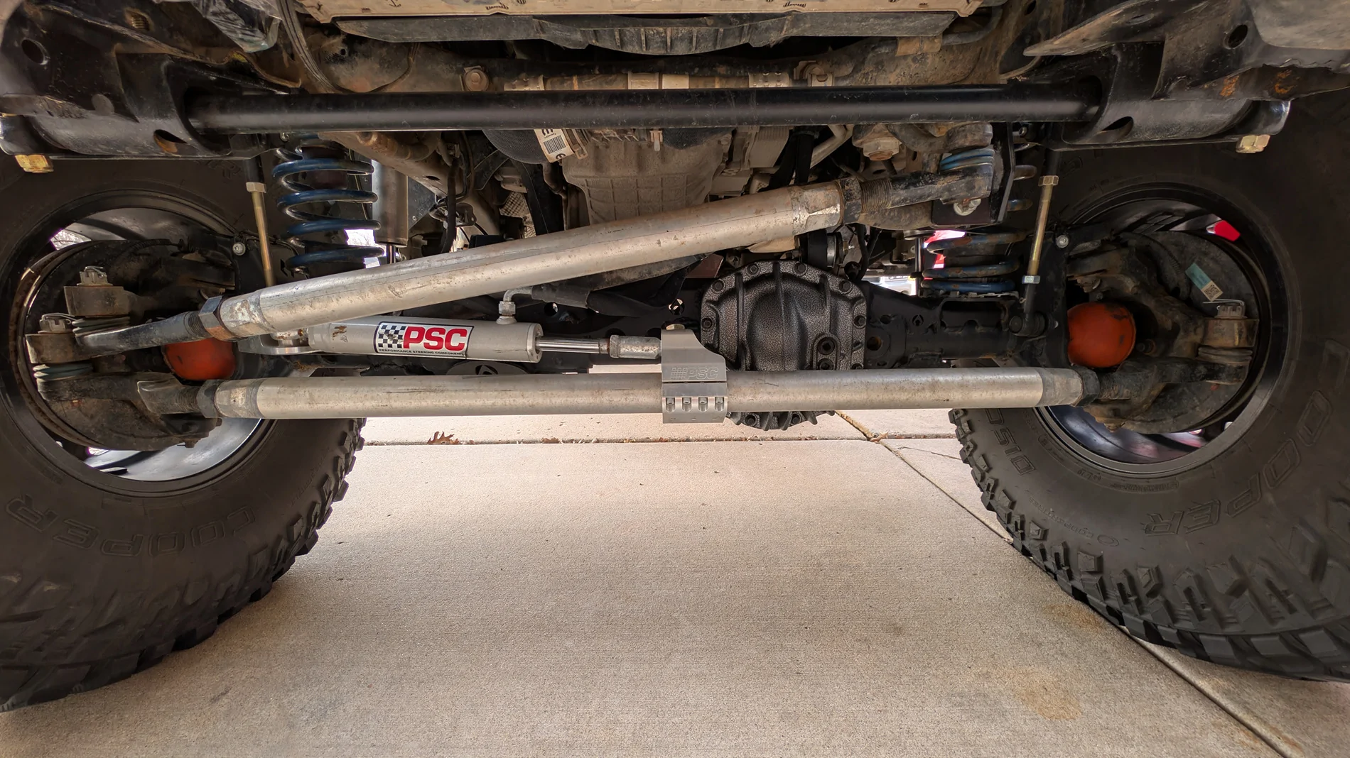 Jeep Gladiator Who'd gone to 40's and has Trussed etc their axles? PXL_20260408_131020242.NIGHT