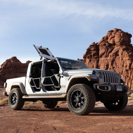 Jeep Gladiator EZ4X4 FlipTop for Jeep Gladiator now available Sub5_1920_0462_540x