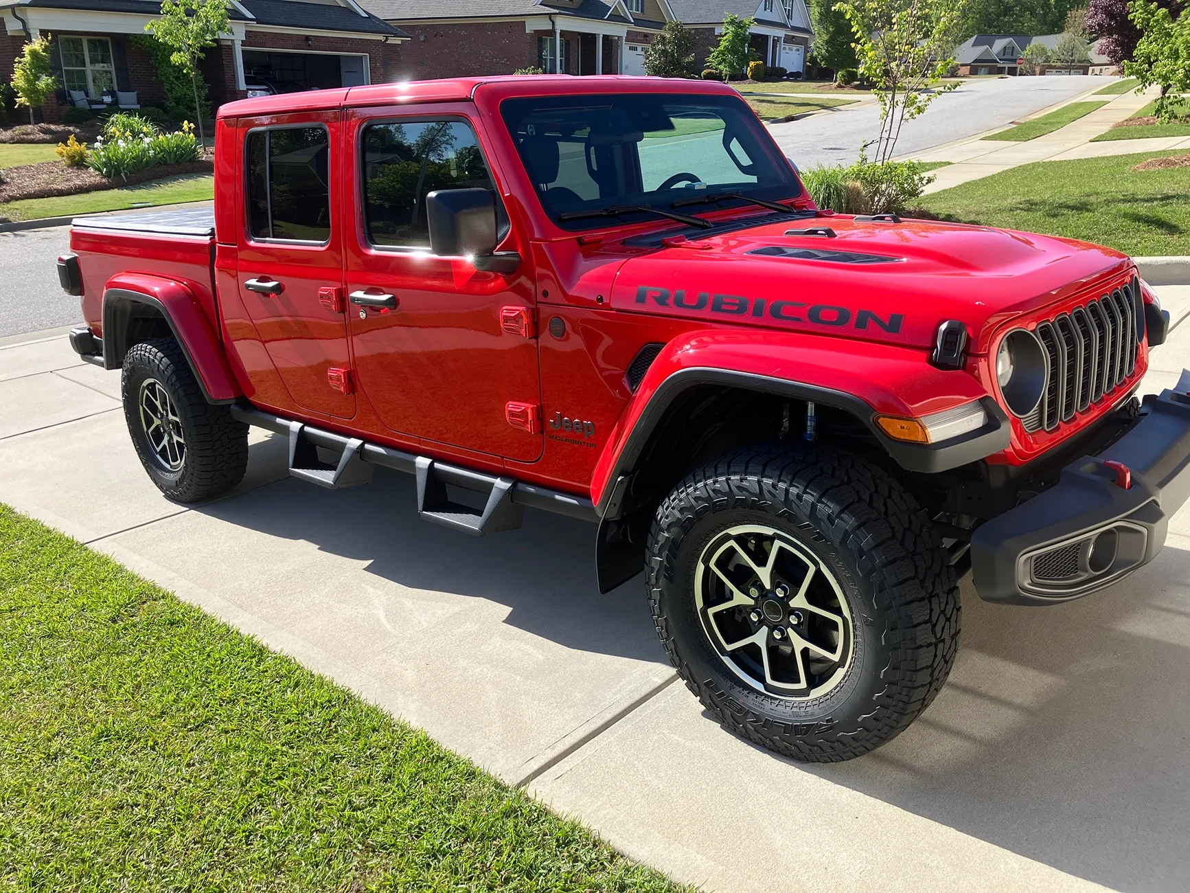 Jeep Gladiator NXTGEN Cross Terrain Steps (Rock Rail Steps) installed IMG_5560