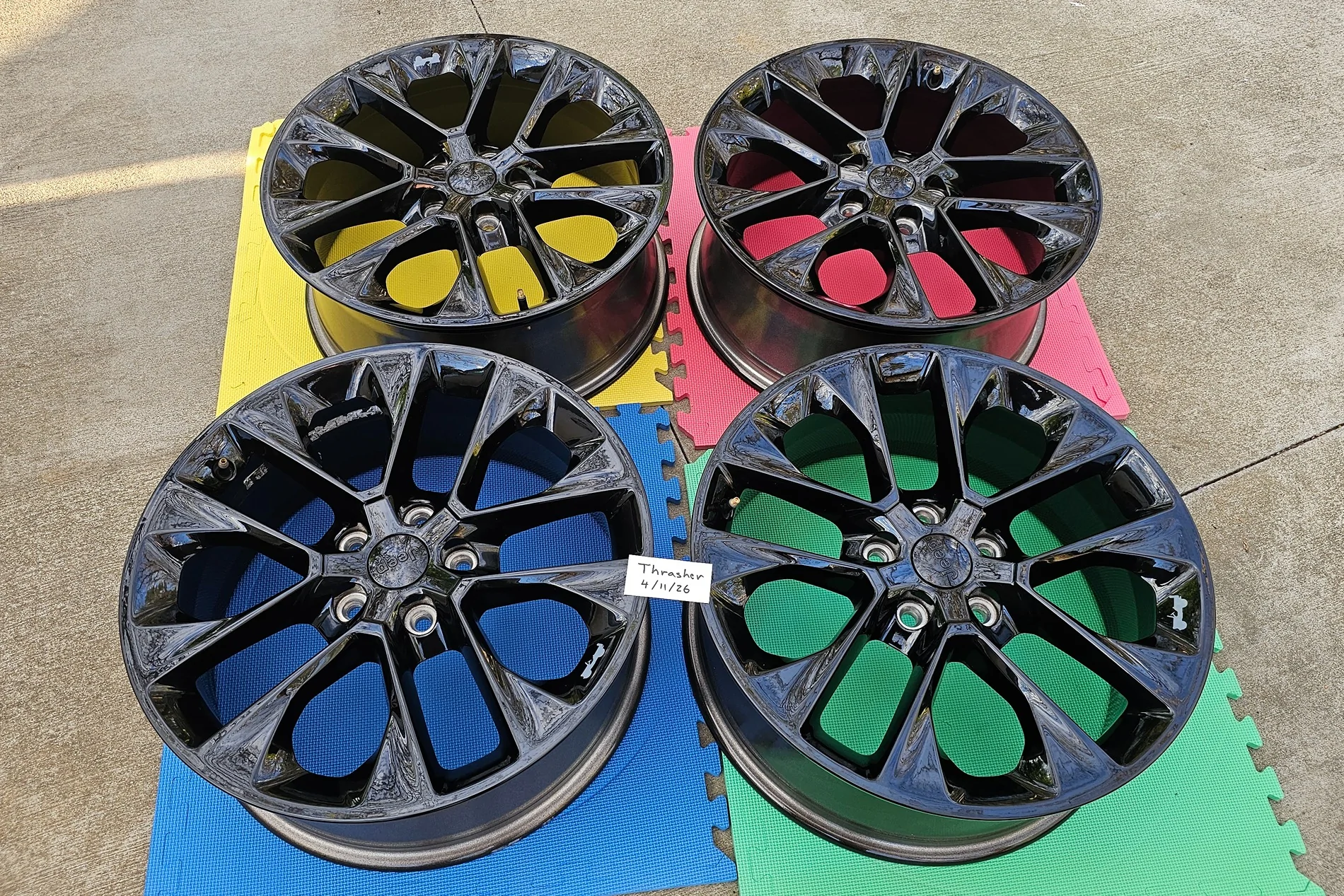 Jeep Gladiator 20x8 High Altitude Wheels - $90 20260411_190332