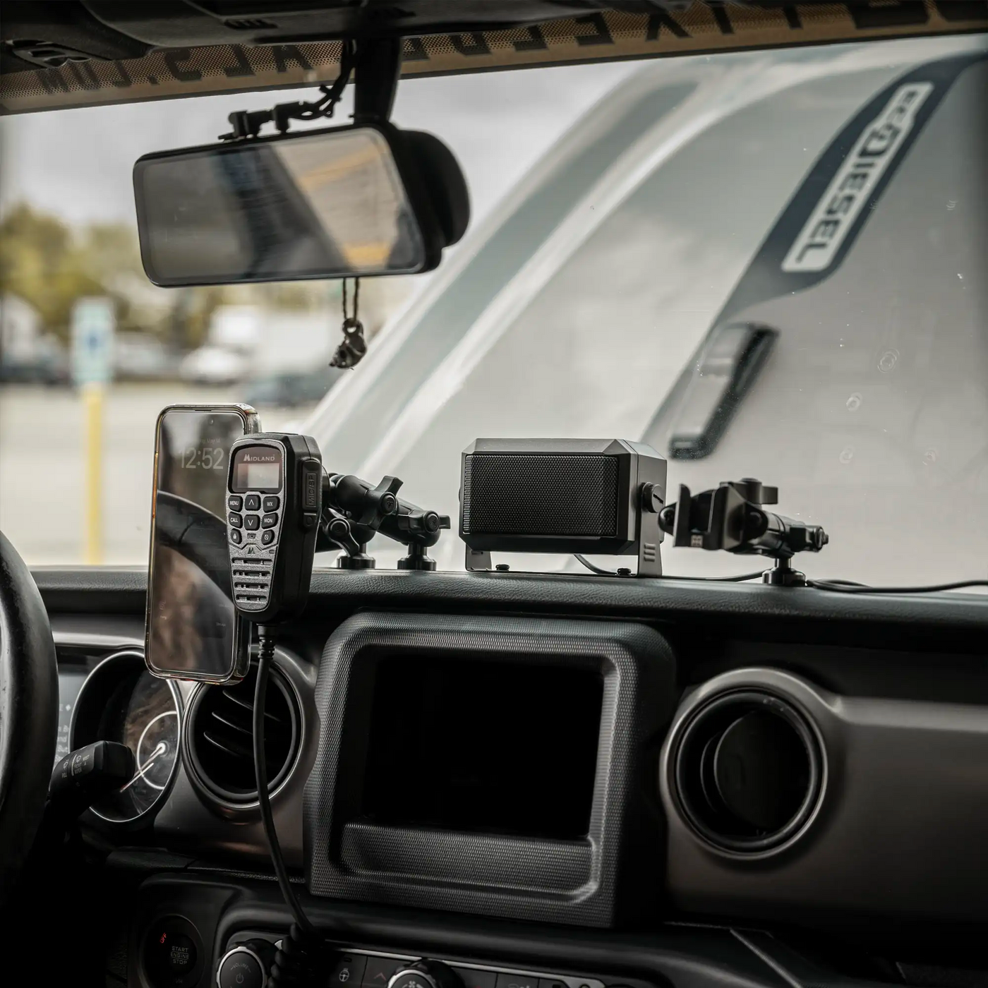 Jeep Gladiator Is the BulletPoint RubiGrid Dash Mount Compatible with M-LOK T-Nuts ? IMG_0074-1_1400x