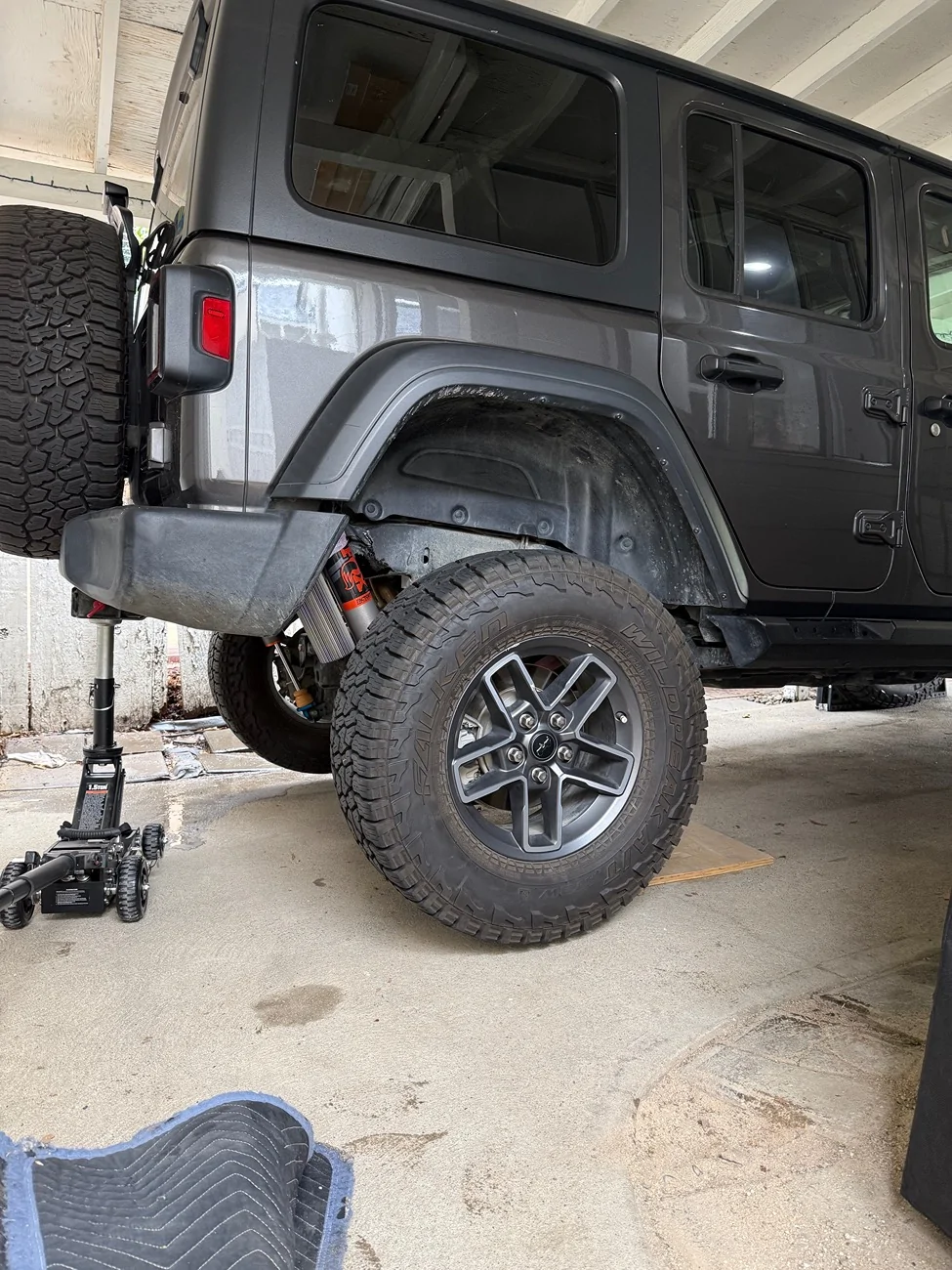 Jeep Gladiator Anyone running the Fox 3.0’s? IMG_3856