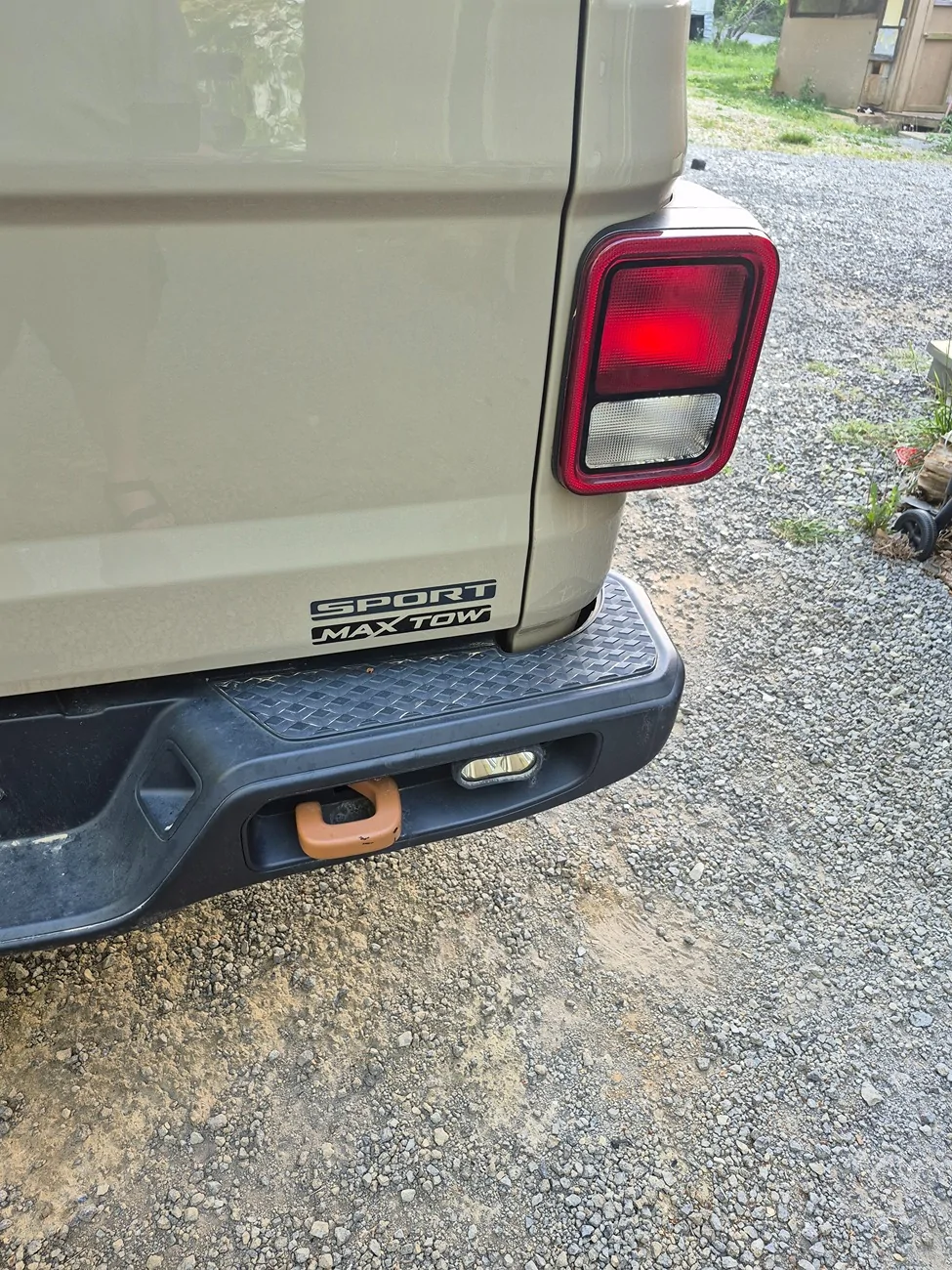 Jeep Gladiator Gladiator Towing on the Build Site - It's Almost Comical 20260413_183626