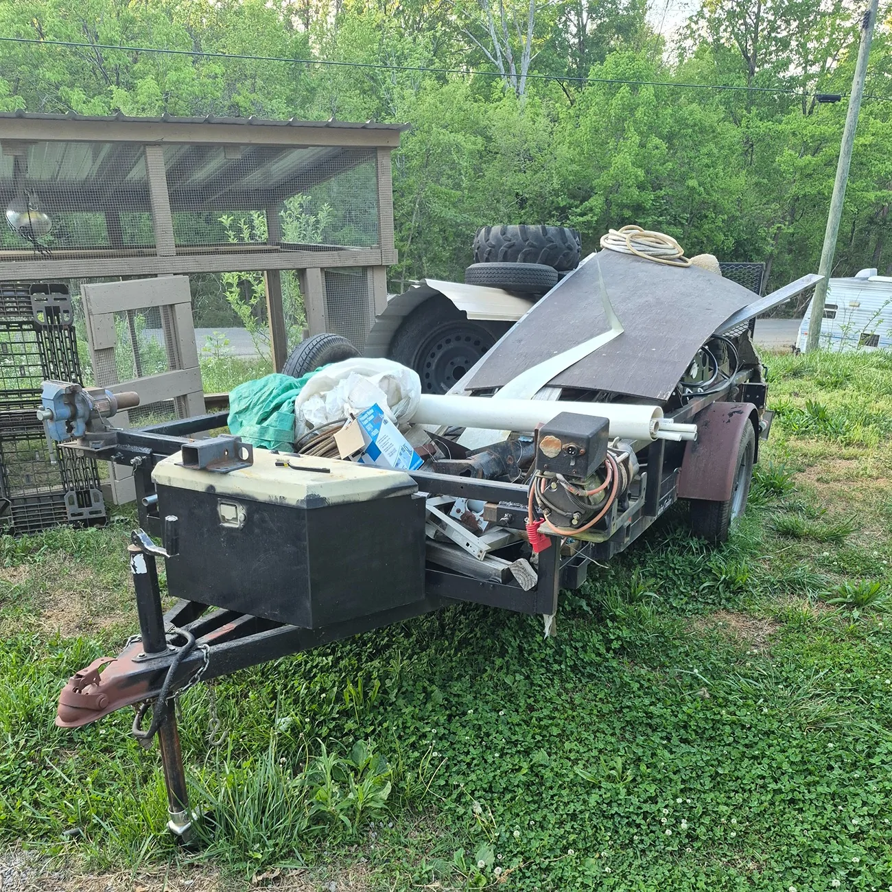 Jeep Gladiator Gladiator Towing on the Build Site - It's Almost Comical 20260413_183732