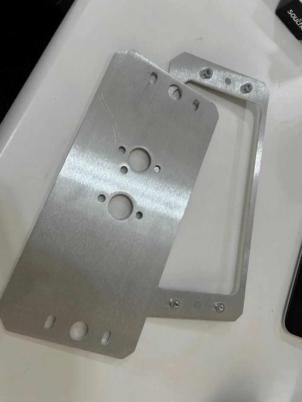 Jeep Gladiator USB charging port mount to MOLLE panel IMG_2654