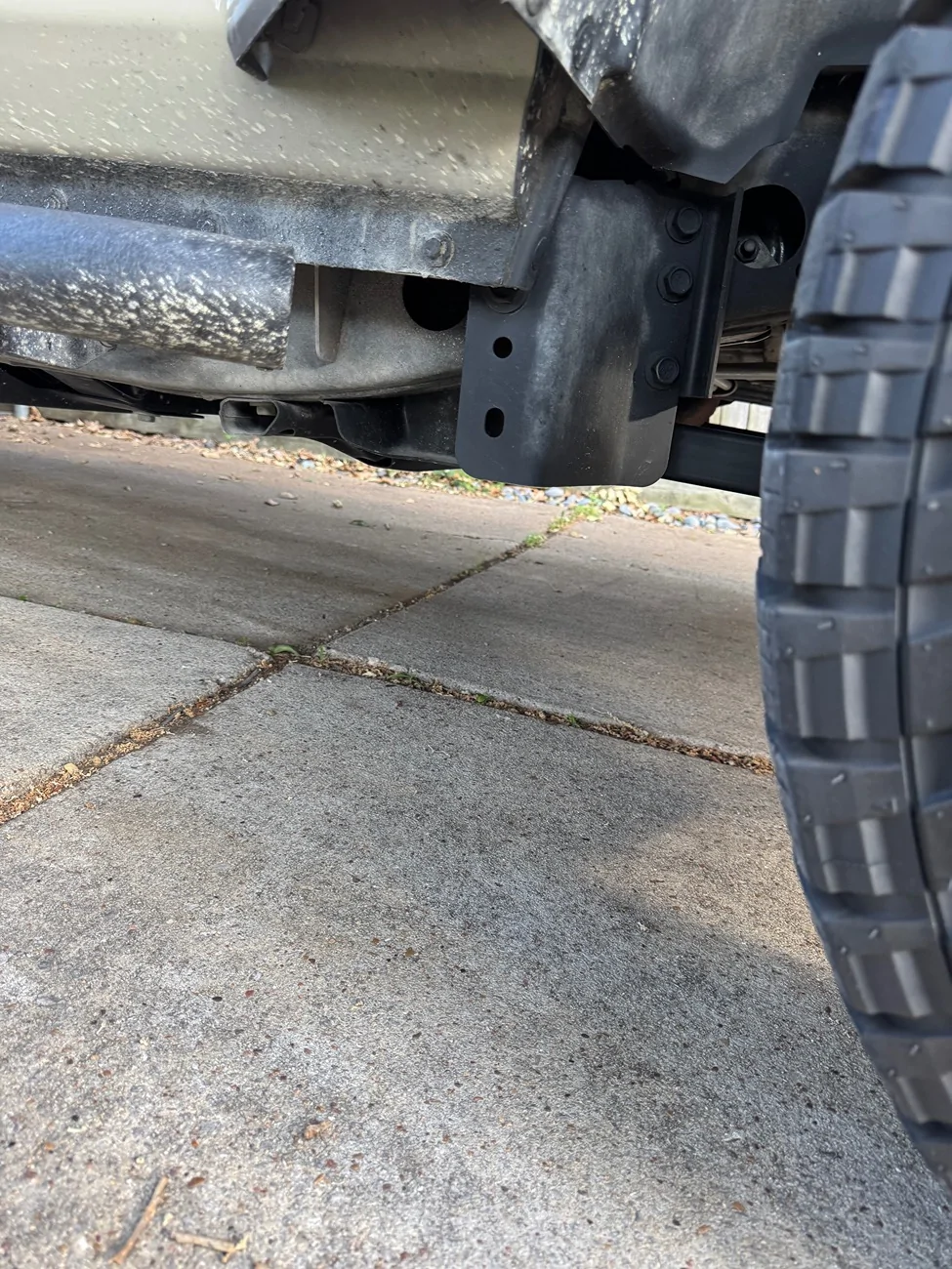 Jeep Gladiator What is this bracket? 2022 Rubi IMG_7445