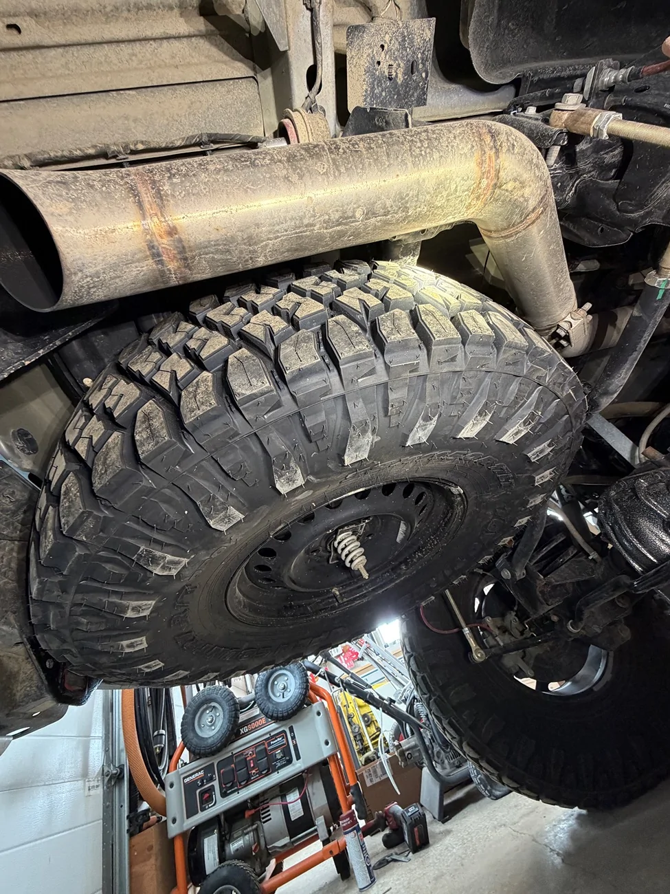 Jeep Gladiator 38” Spare Tire does fit in stock underbody location (how-to with photos)! IMG_2188