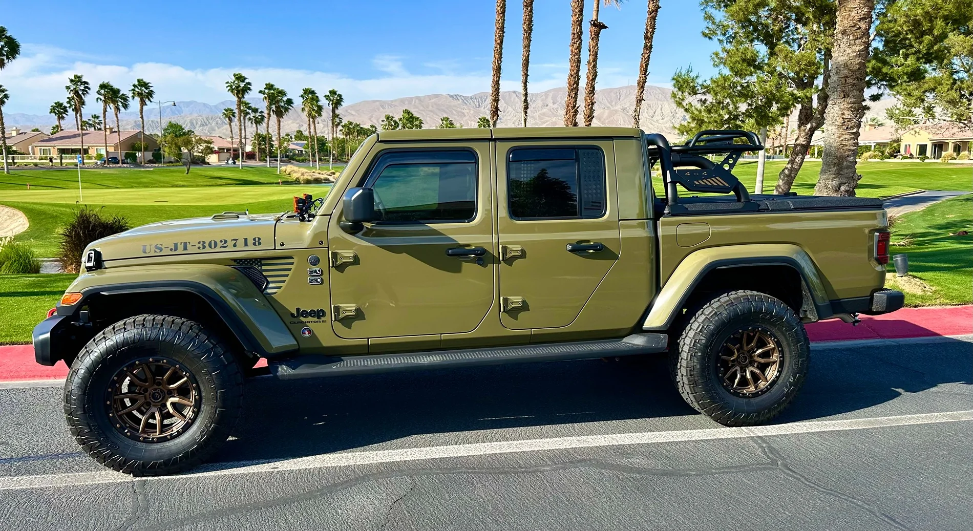 Jeep Gladiator Installed Diamondback Switchback image1 (2)