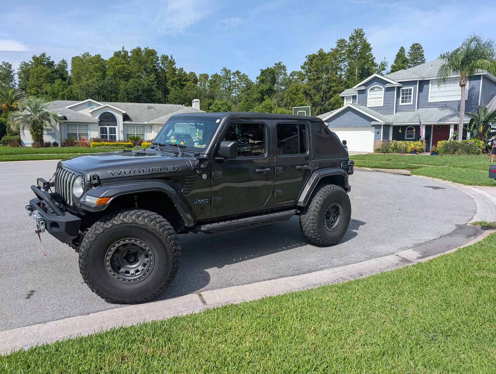Jeep Gladiator Jeep Beach Anyone??? 1000001642