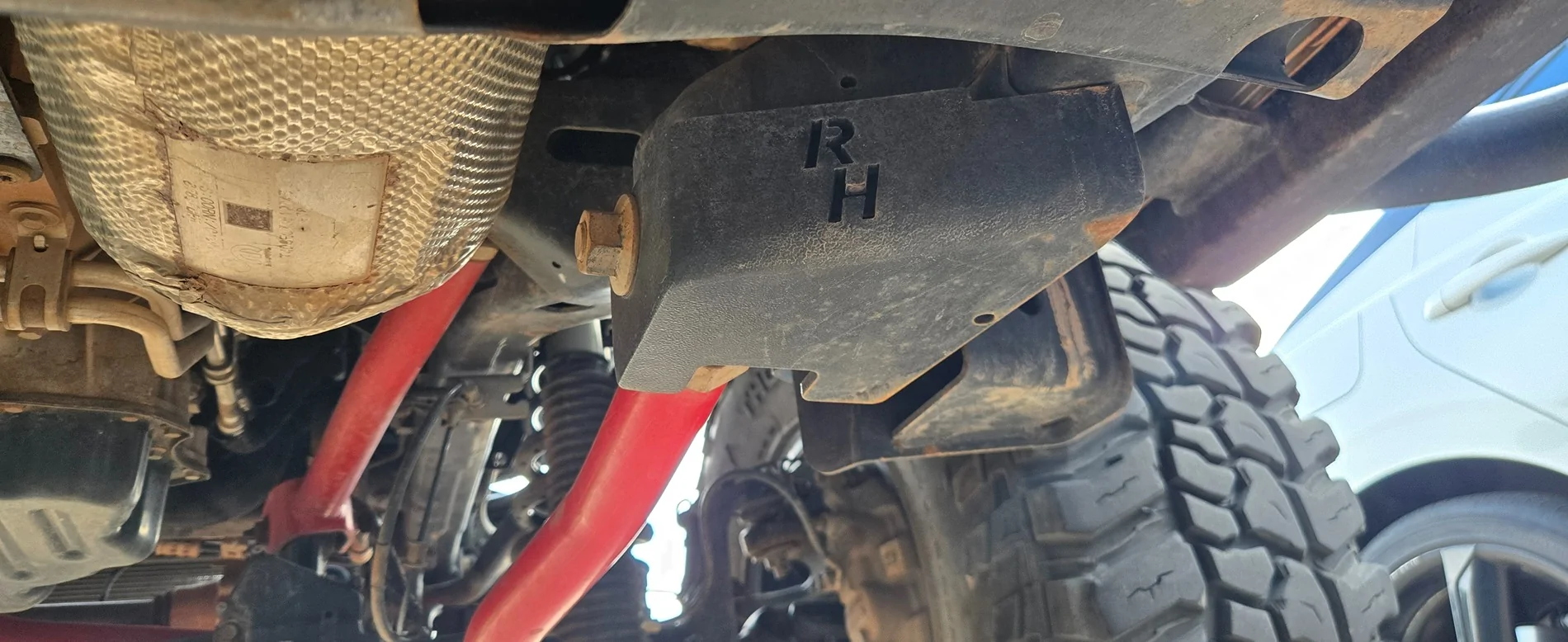Jeep Gladiator Does a Lift change LCA/Shock Skid priority? 20260419_181830