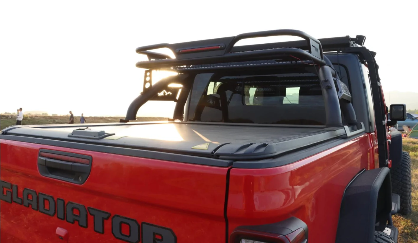 Jeep Gladiator [New] The "Zero Compromise" Roll Bar: Modular Basket + Integrated Brake Light - MONOKING _17766833646588