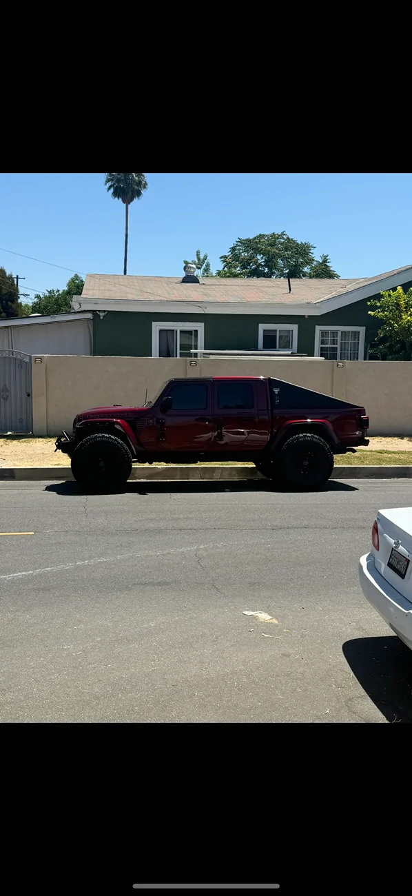 Jeep Gladiator Built my jeep the way I wanted it, now i want it back to stock. Has anyone ever gone through it? IMG_7568