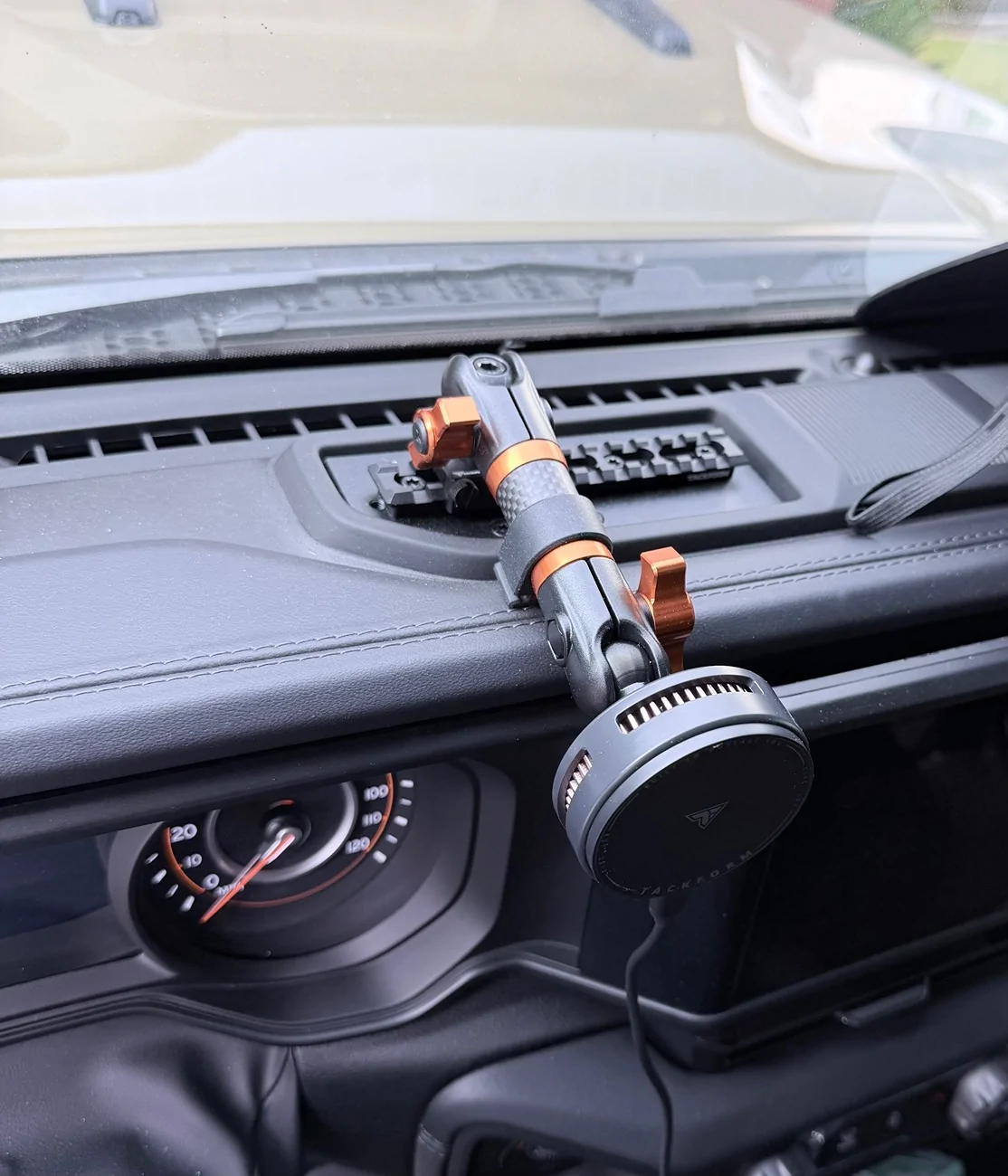 Jeep Gladiator Phone/GoPro/GPS Mount IMG_1858