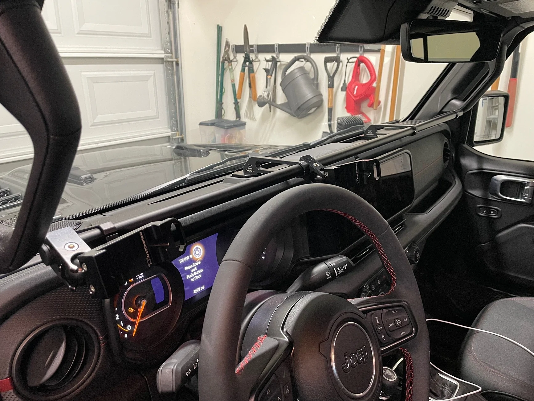 Jeep Gladiator Phone/GoPro/GPS Mount 1