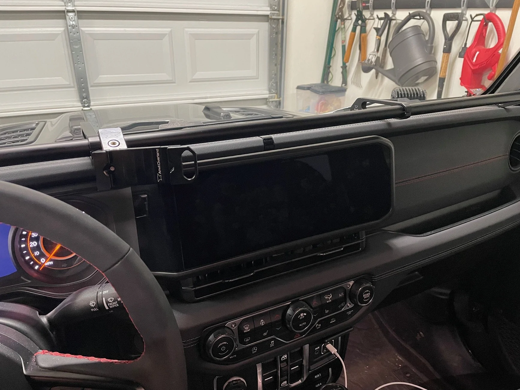 Jeep Gladiator Phone/GoPro/GPS Mount 2