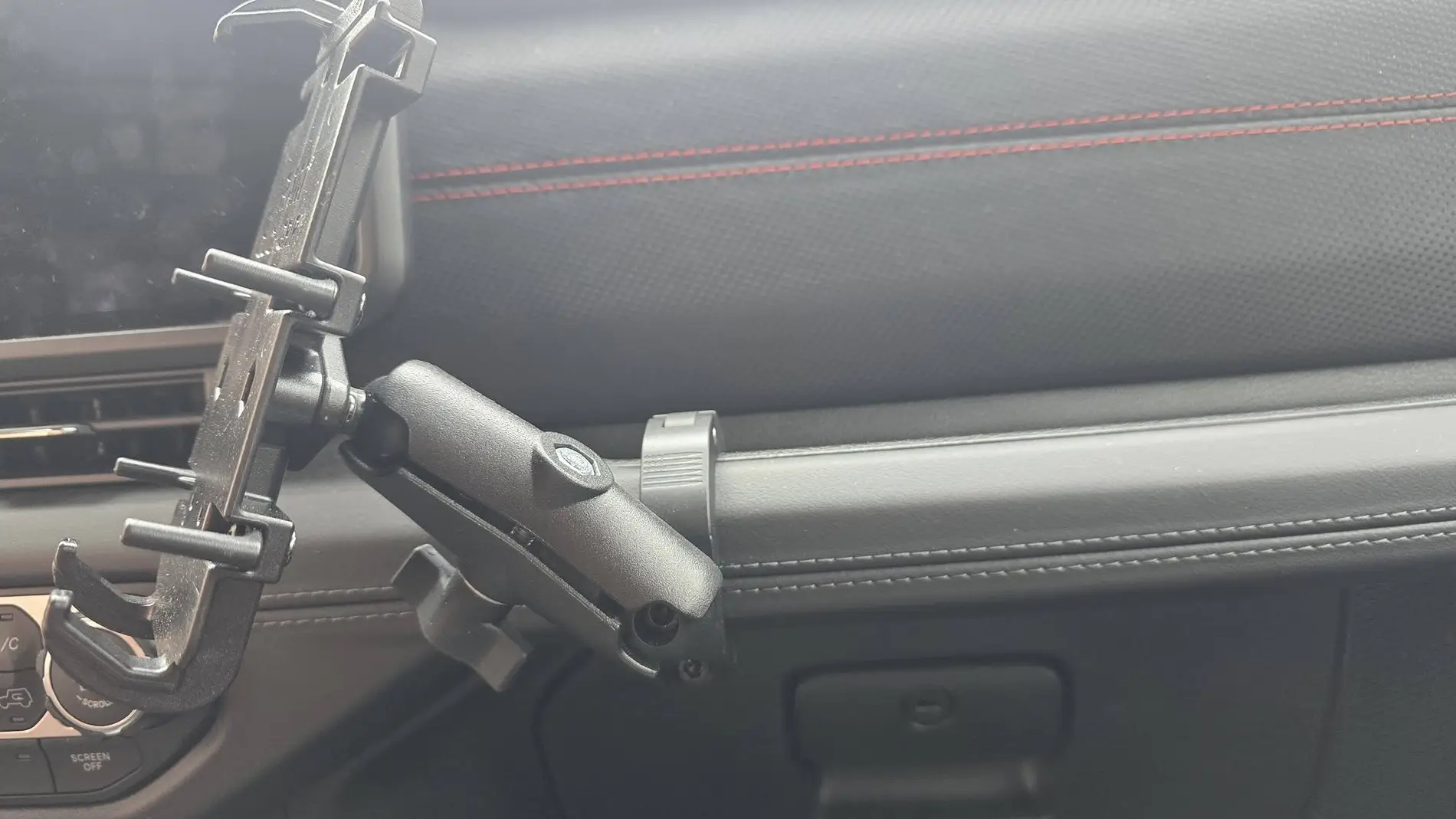 Jeep Gladiator Phone/GoPro/GPS Mount 1776871838391-ya