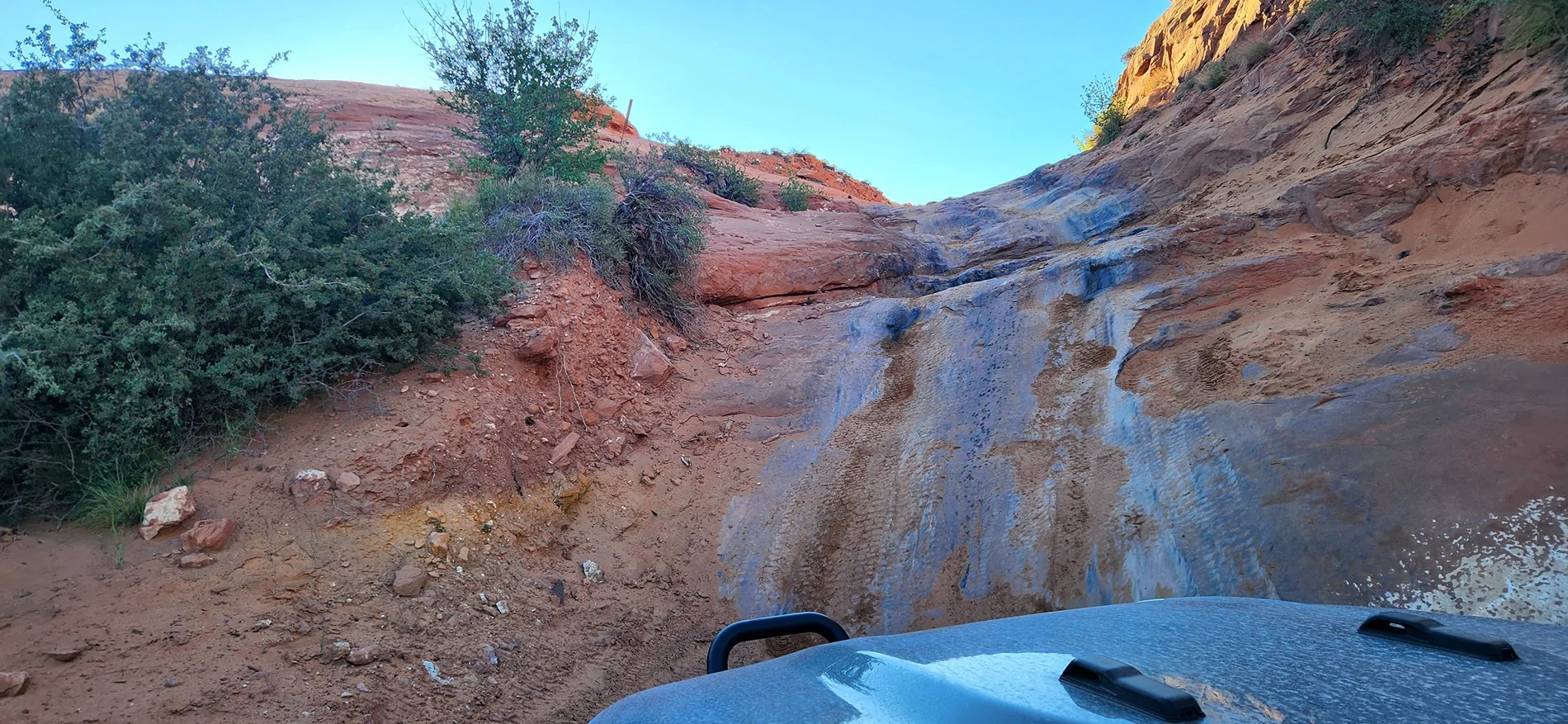 Jeep Gladiator 60th Easter Jeep Safari (Final) Day 5 - Moab Trifecta: Poison Spider Mesa, Golden Spike, Gold Bar Rim 20260403_081306