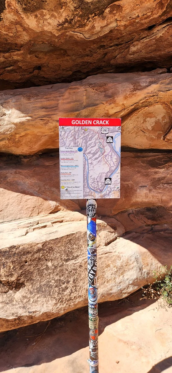 Jeep Gladiator 60th Easter Jeep Safari (Final) Day 5 - Moab Trifecta: Poison Spider Mesa, Golden Spike, Gold Bar Rim 20260403_123640
