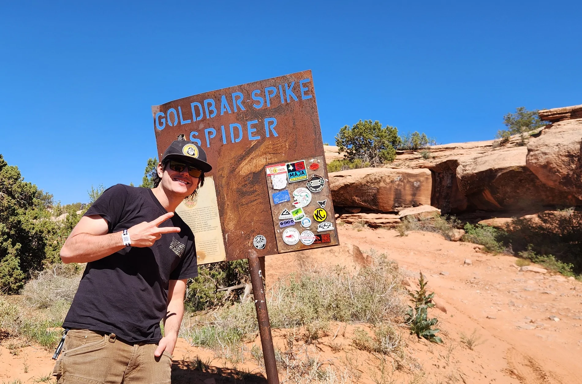 Jeep Gladiator 60th Easter Jeep Safari (Final) Day 5 - Moab Trifecta: Poison Spider Mesa, Golden Spike, Gold Bar Rim 20260403_145818