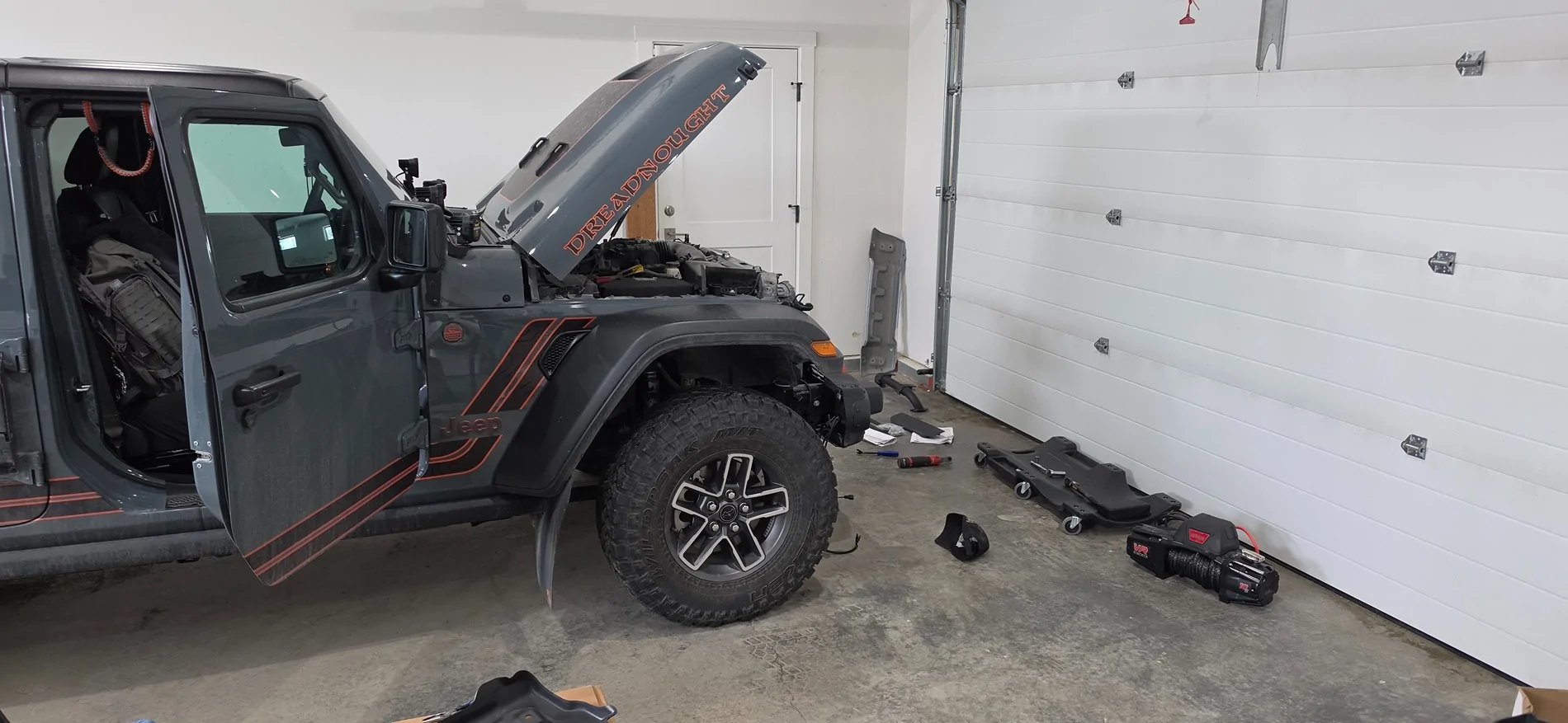 Jeep Gladiator Dreadnought: The Buildening - 2024 JT/M 20260421_115144[1]