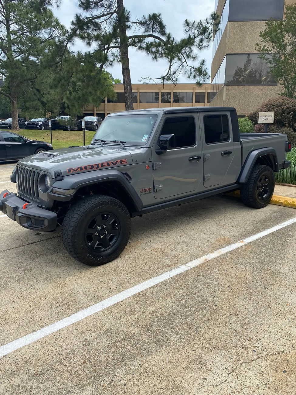 Jeep Gladiator question on mods . new mojave owner image1(1)
