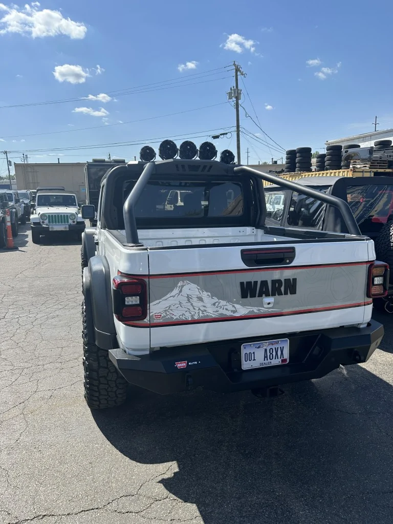 Jeep Gladiator Warn Gladiator sighted IMG_1118 (Medium)
