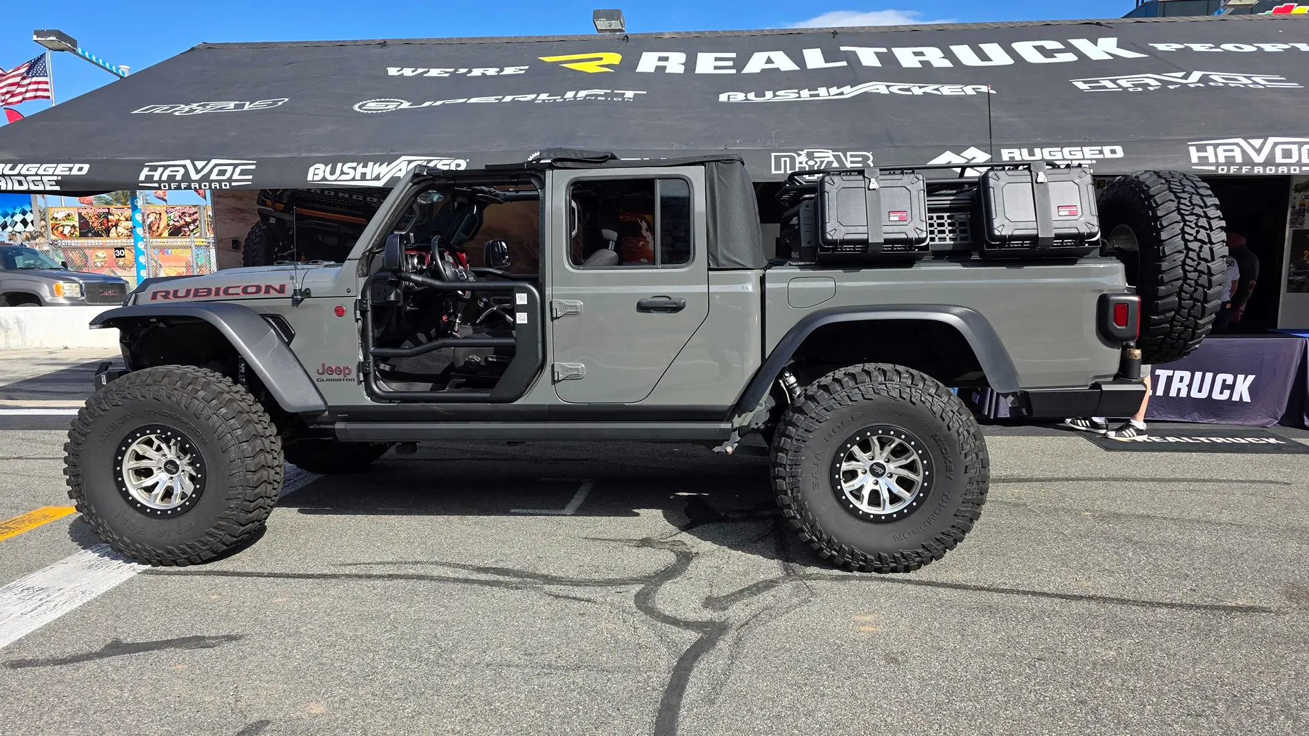 Jeep Gladiator Jeep Beach Anyone??? 1777228972678-bi