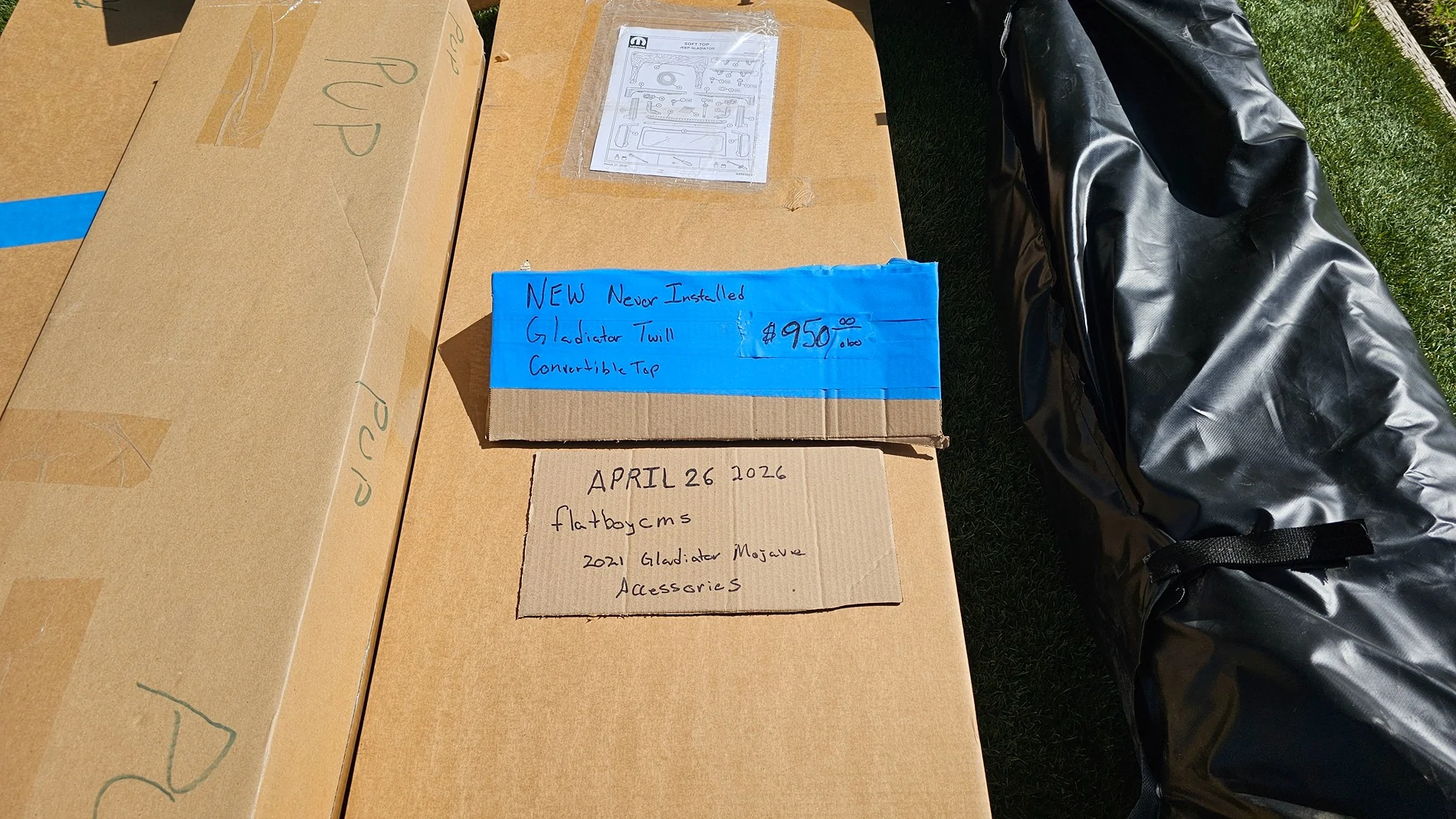 Jeep Gladiator New In Box Gladiator twill convertible top $950.00 obo 20260426_154447