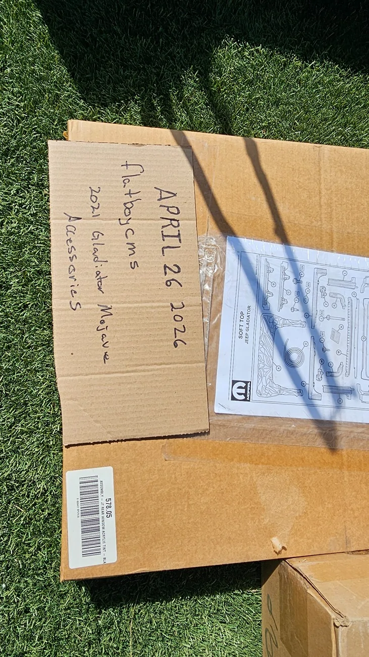 Jeep Gladiator New In Box Gladiator twill convertible top $950.00 obo 20260426_154553