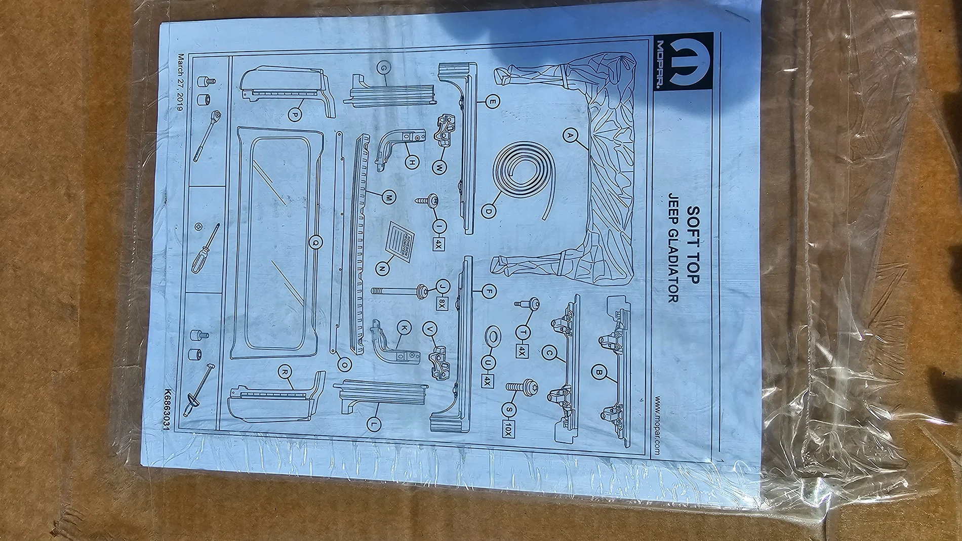 Jeep Gladiator New In Box Gladiator twill convertible top $950.00 obo 20260426_154457