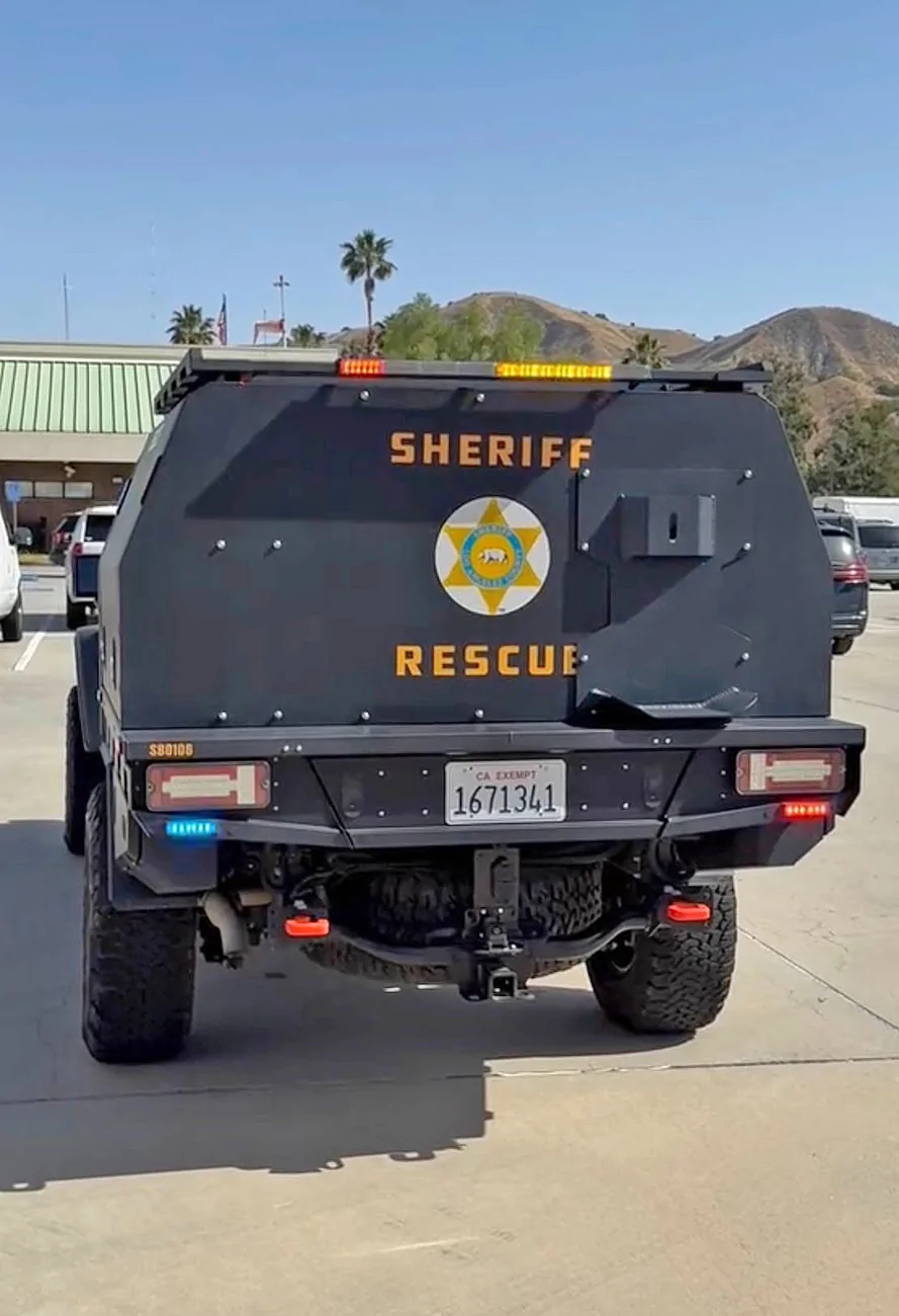 Jeep Gladiator Jeep Gladiator police truck Jeep Gladiator police truck 2