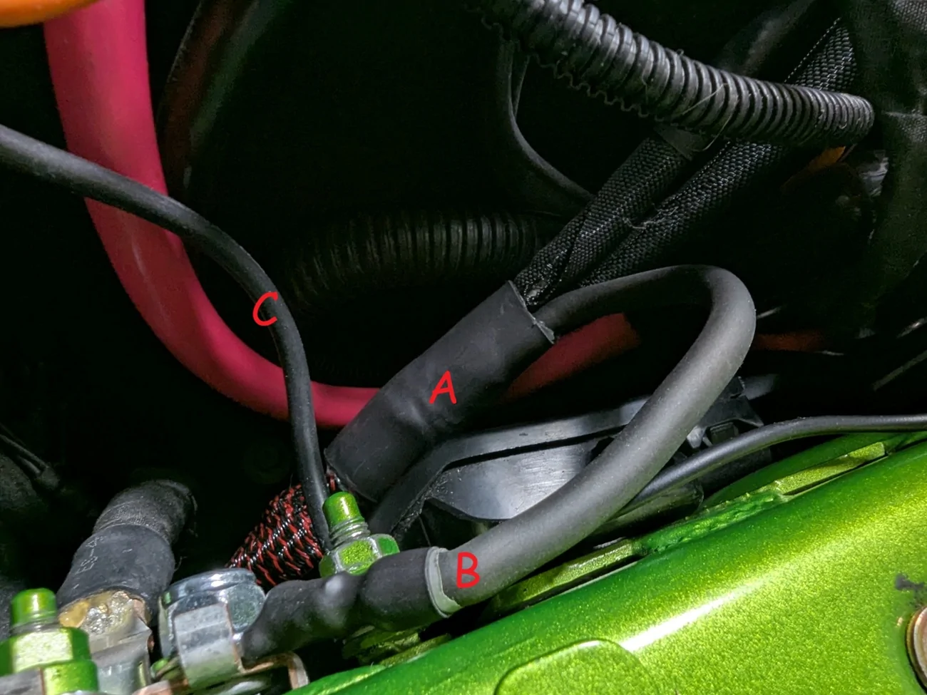 Jeep Gladiator USB ports in Bed... PXL_20260215_184659226