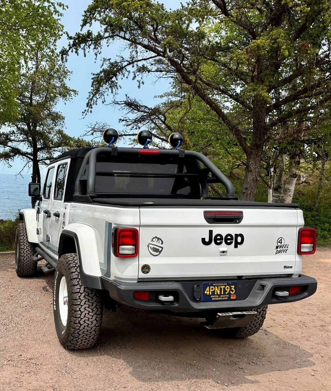 Jeep Gladiator Gladiators show me your wheels ! Body Armor hitch skid