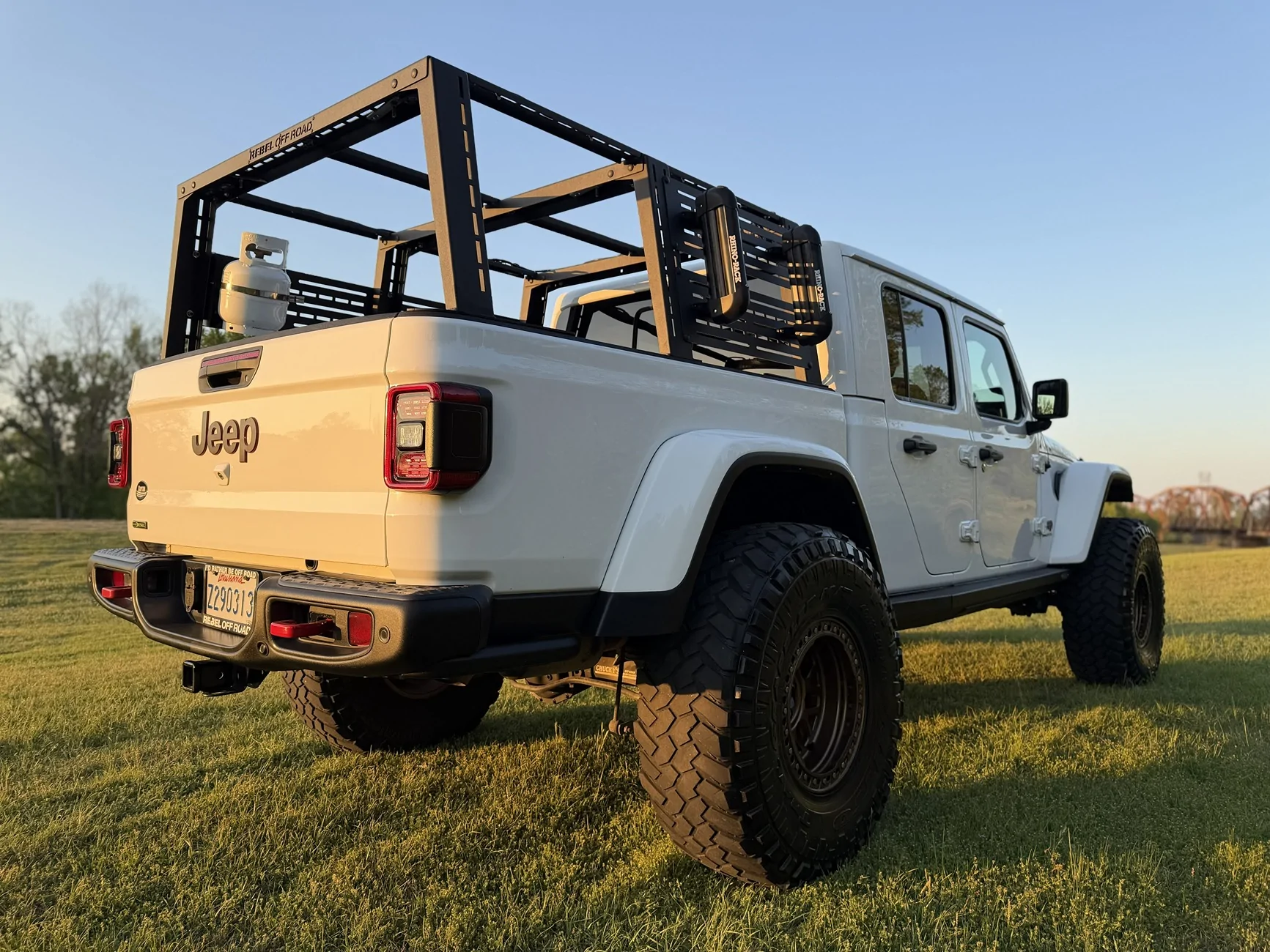 Jeep Gladiator FOR SALE: 2021 Jeep Gladiator Rubicon Diesel built by Rebel Offroad 52.9k OBO IMG_E4158