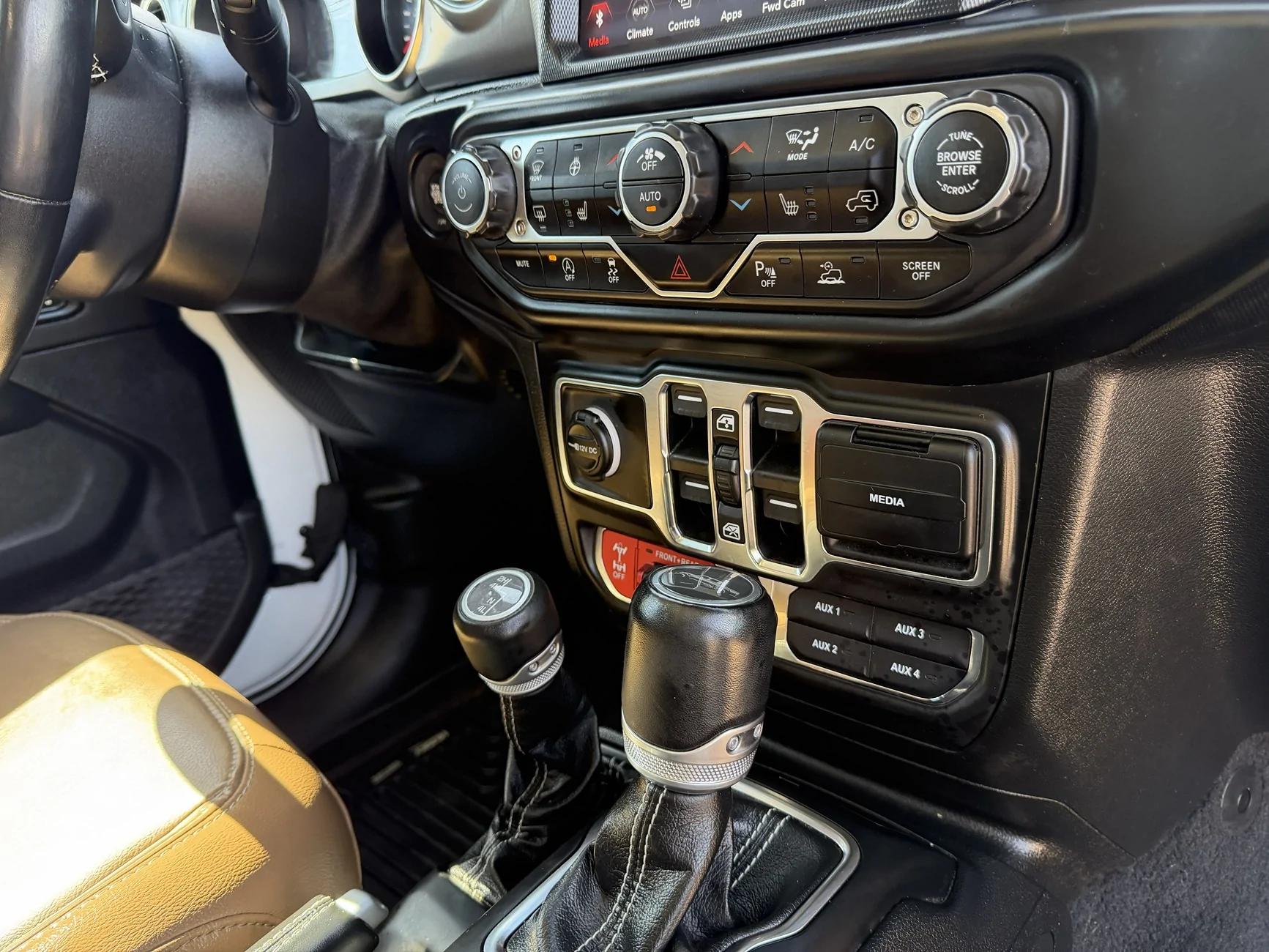 Jeep Gladiator FOR SALE: 2021 Jeep Gladiator Rubicon Diesel built by Rebel Offroad 52.9k OBO IMG_3997