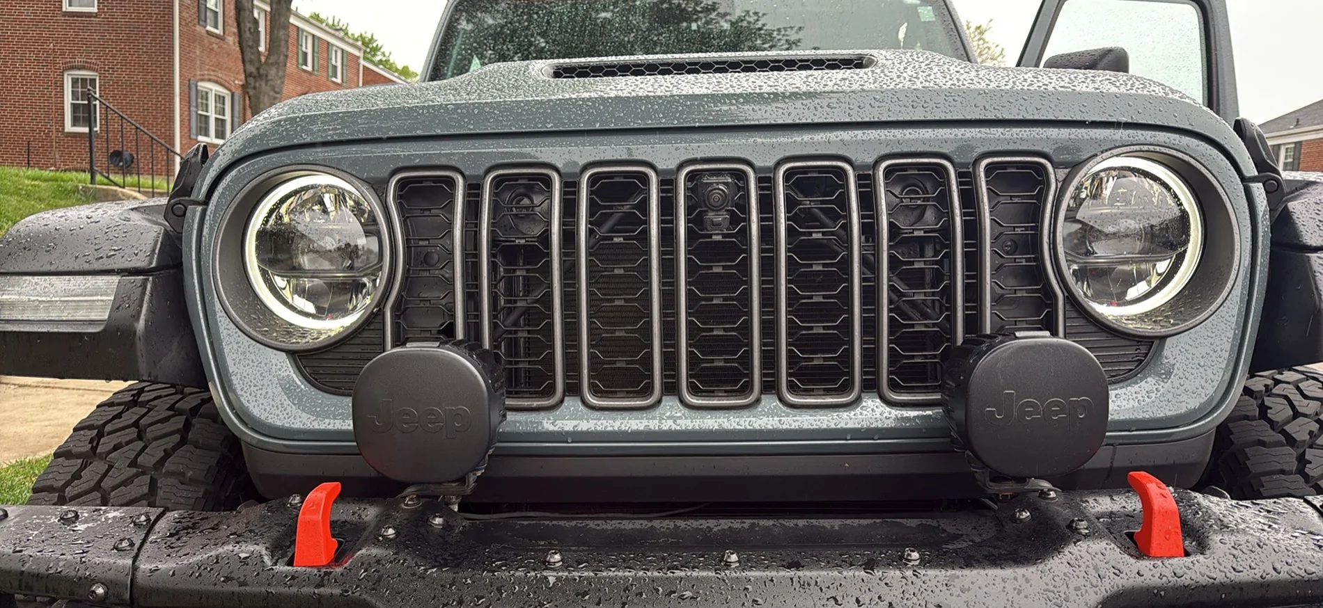 Jeep Gladiator Mopar 7 inch LED off-road lights 9B3D0288-3F0B-41CA-8C86-389AA93CE69E