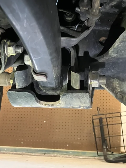 Jeep Gladiator Longer OE type LCA bolts to work with Rock Hard LCA skids? IMG_2878