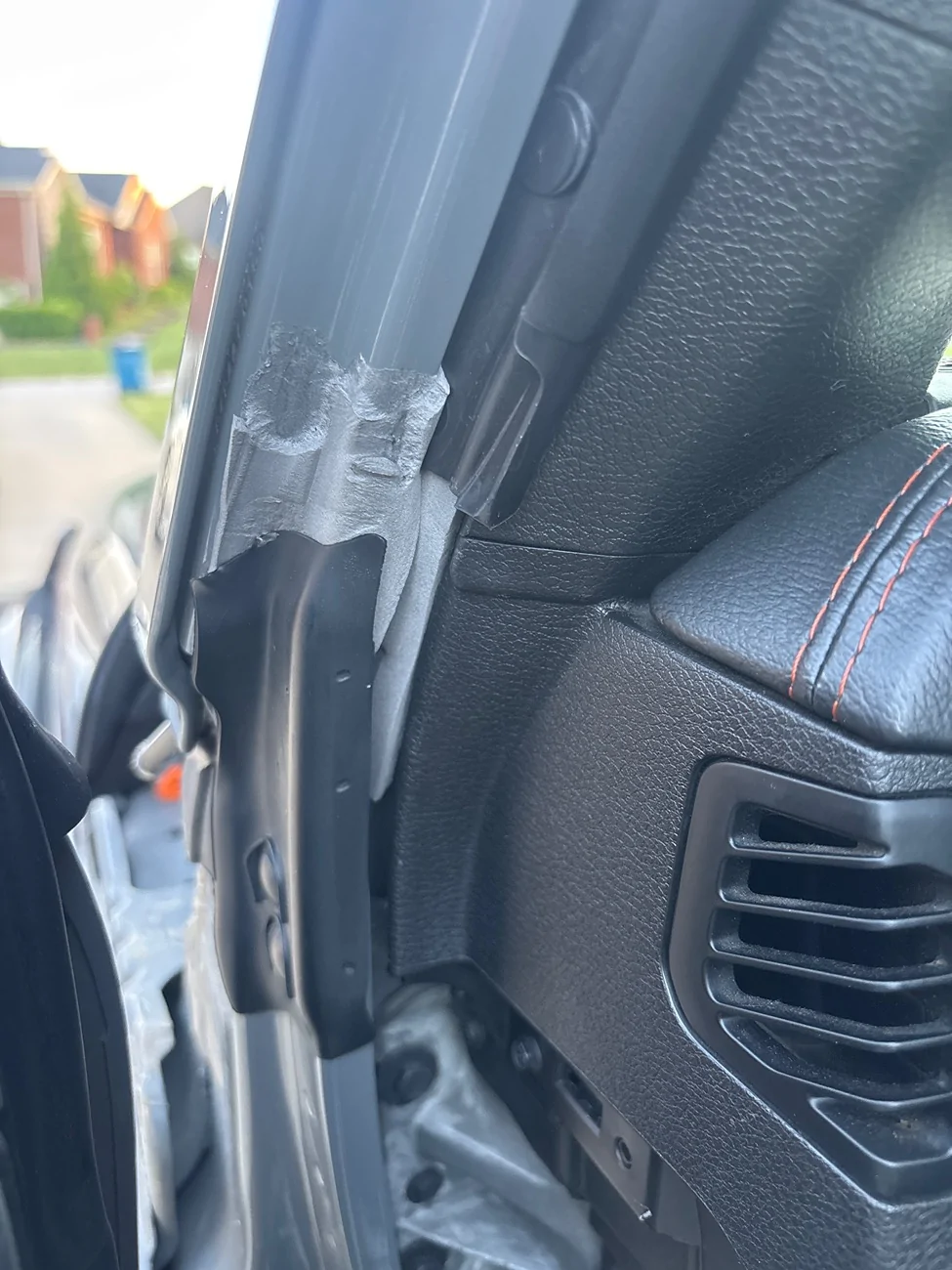 Jeep Gladiator Drip rail leak in Freedom Top imag