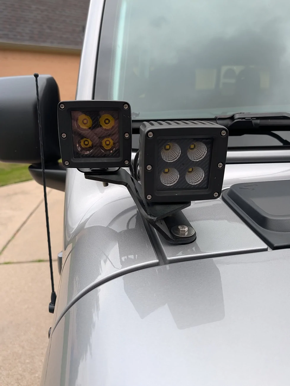 Jeep Gladiator ACE Engineering Cube Light Mounts PXL_20260411_145202644