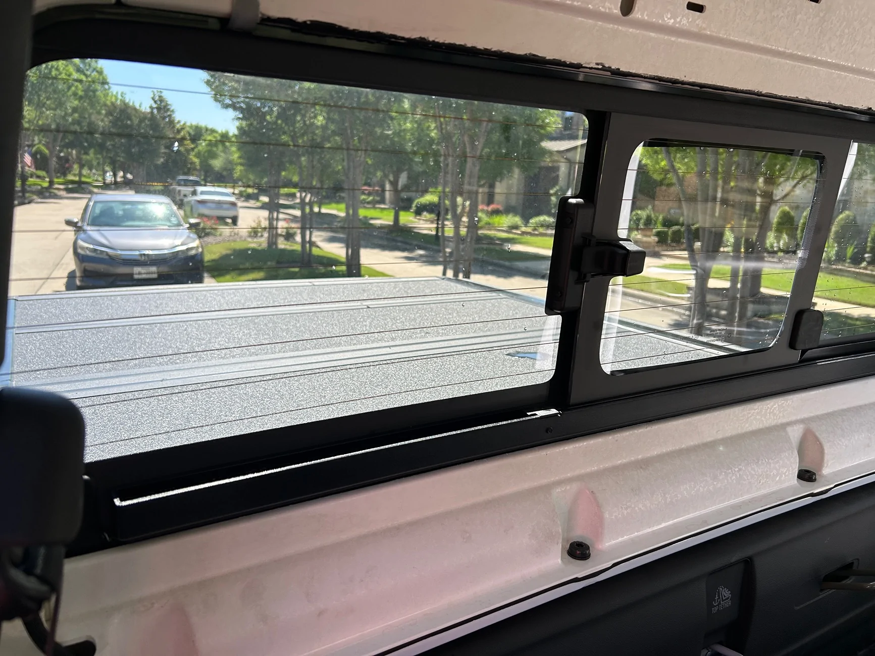 Jeep Gladiator Rear window leak IMG_1859