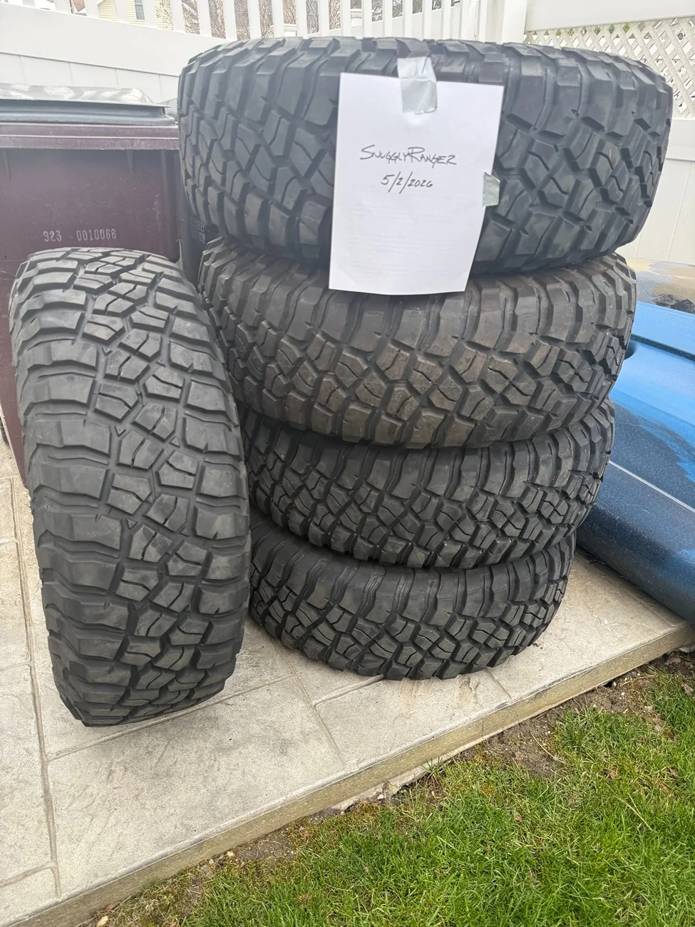 Jeep Gladiator Five BFG KM3 37X12.5R17LT Tires $1300 IMG_1526